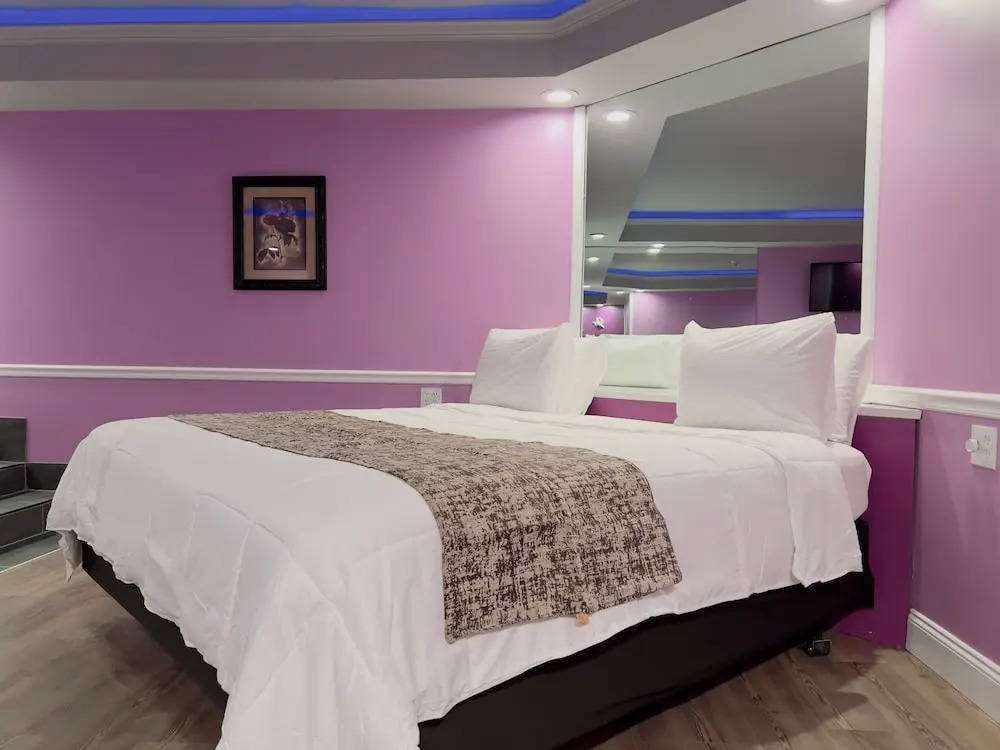 Inn of the Dove Harrisburg-Hershey Romantic Suites