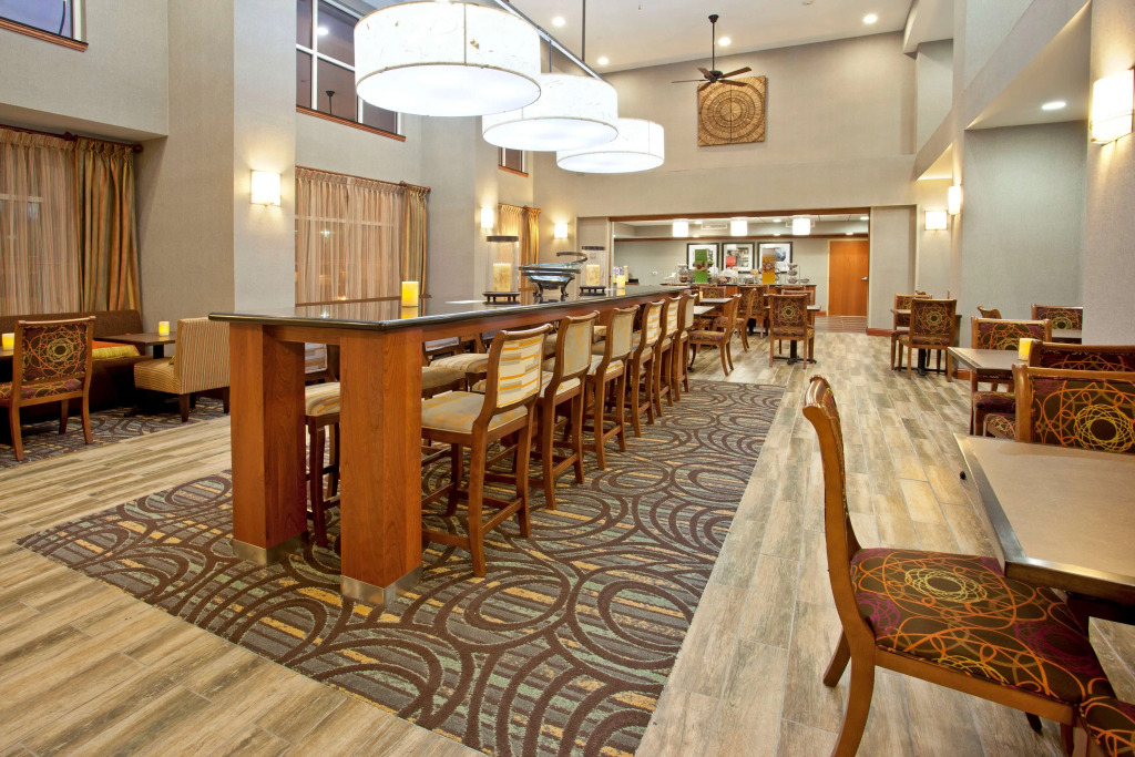 Hampton Inn & Suites Fort Worth-West-I-30