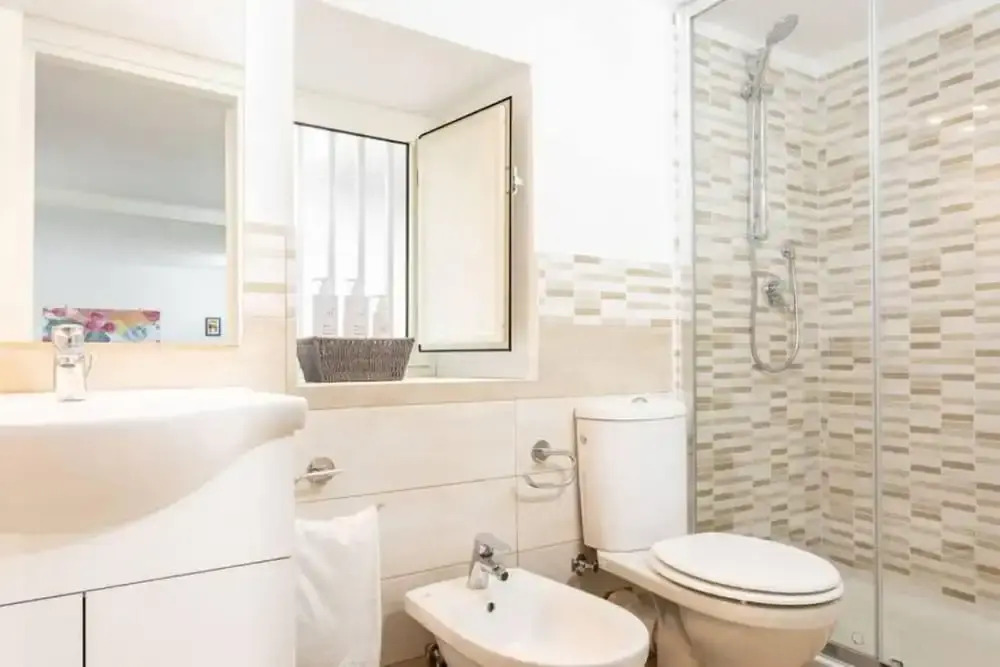 Sr-i754-cman47b1 - Maniace Homes - Angelica Apartment