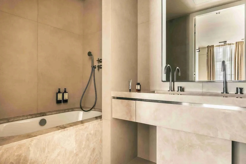 Mondovi Luxury Suites