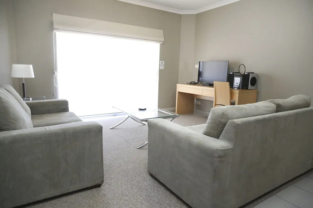 Centrepoint Apartments Griffith