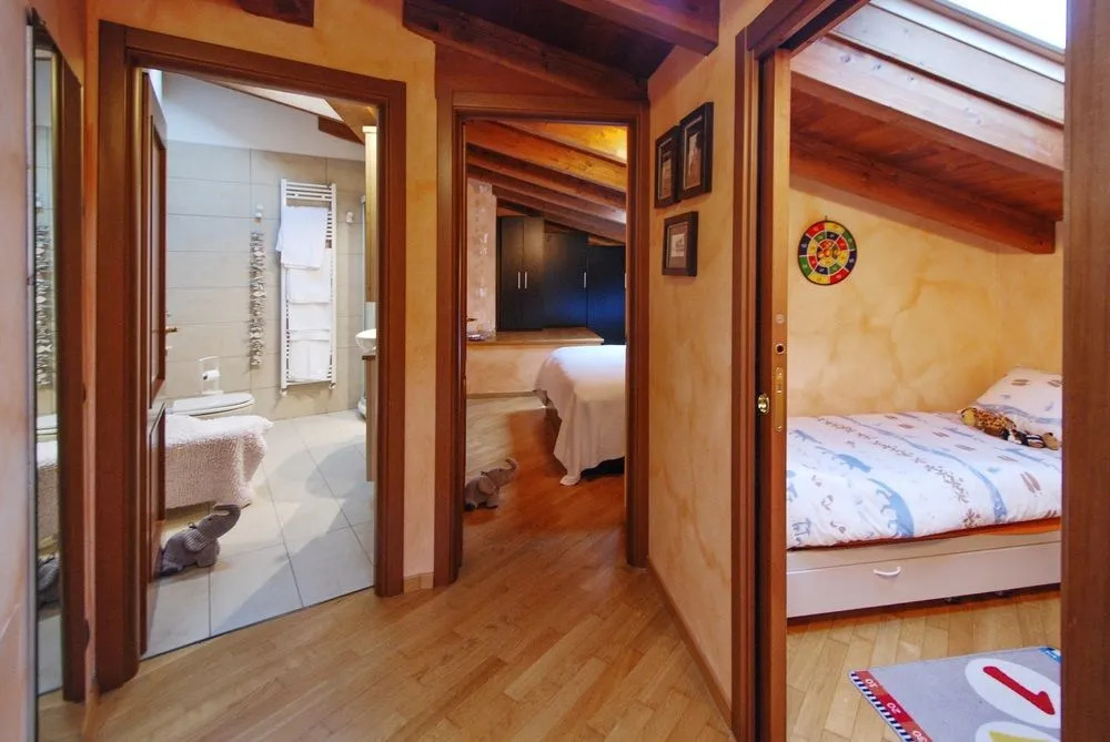 Como City Dream: Penthouse Duplex Apartment W Balcony, 5mins From Lake