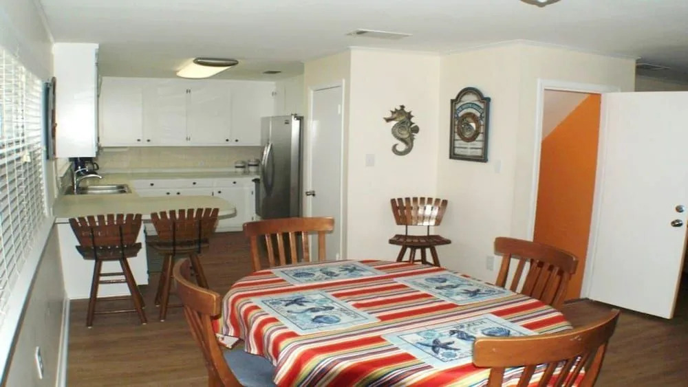 Salty Dog #1031569 - 4 Br Home