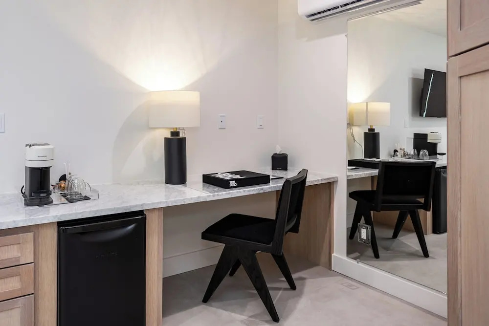 Hotel Bayit Modesto Salida