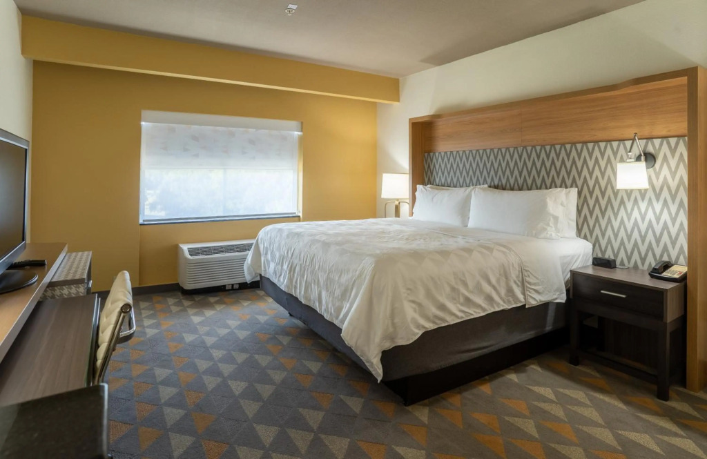 Holiday Inn Hotel & Suites Beaufort at Highway 21 by IHG