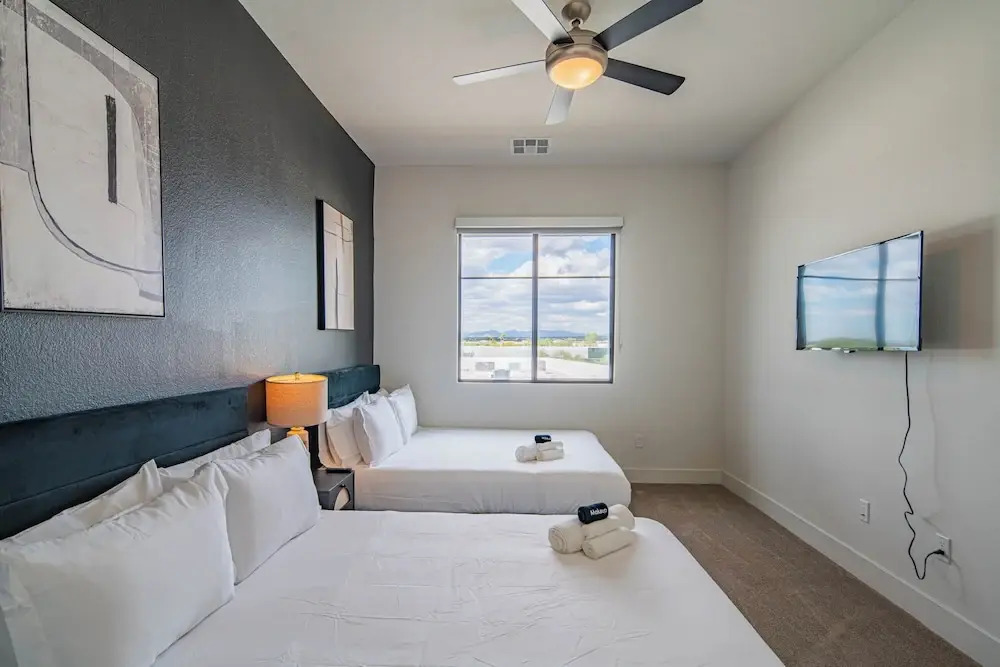 ROVE LIVING/KB - Scottsdale Grand