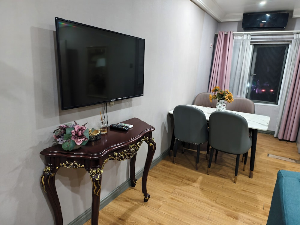 JUN YUE GRA Lagos hotel