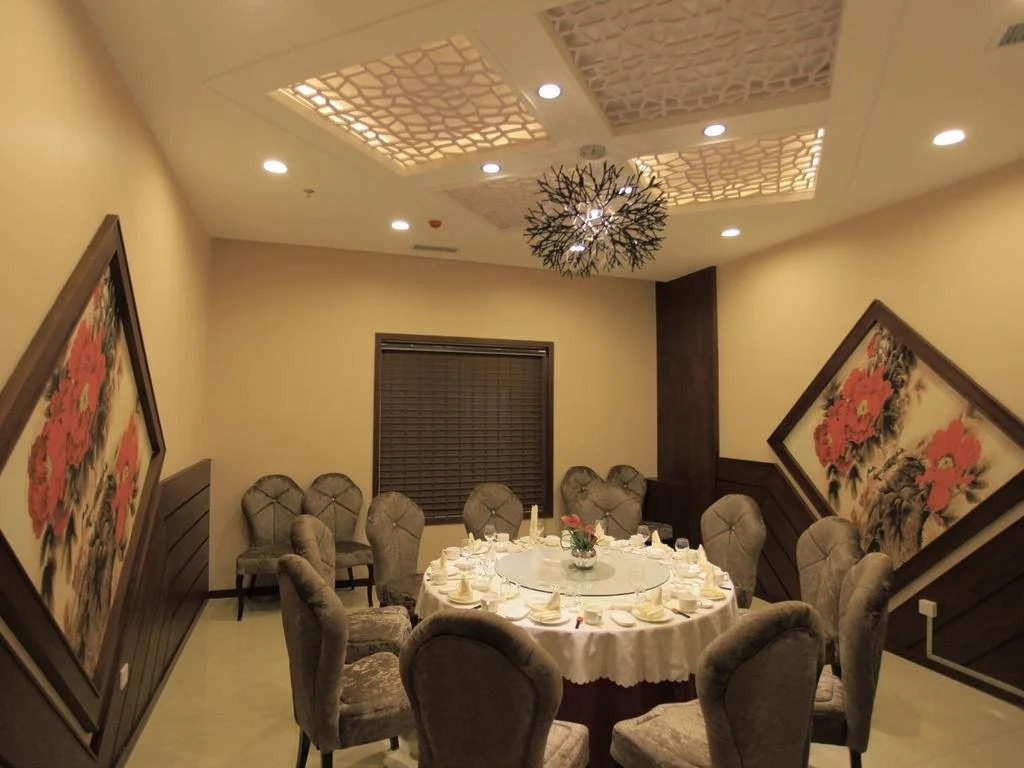 Huafeng Hotel