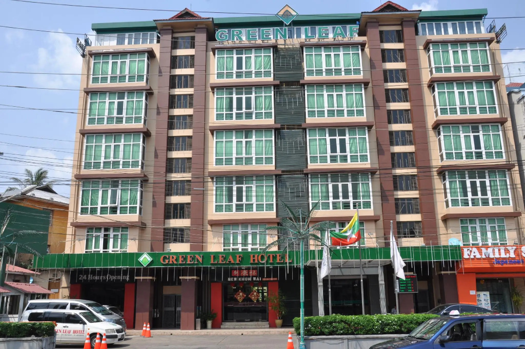 Green Leaf Hotel