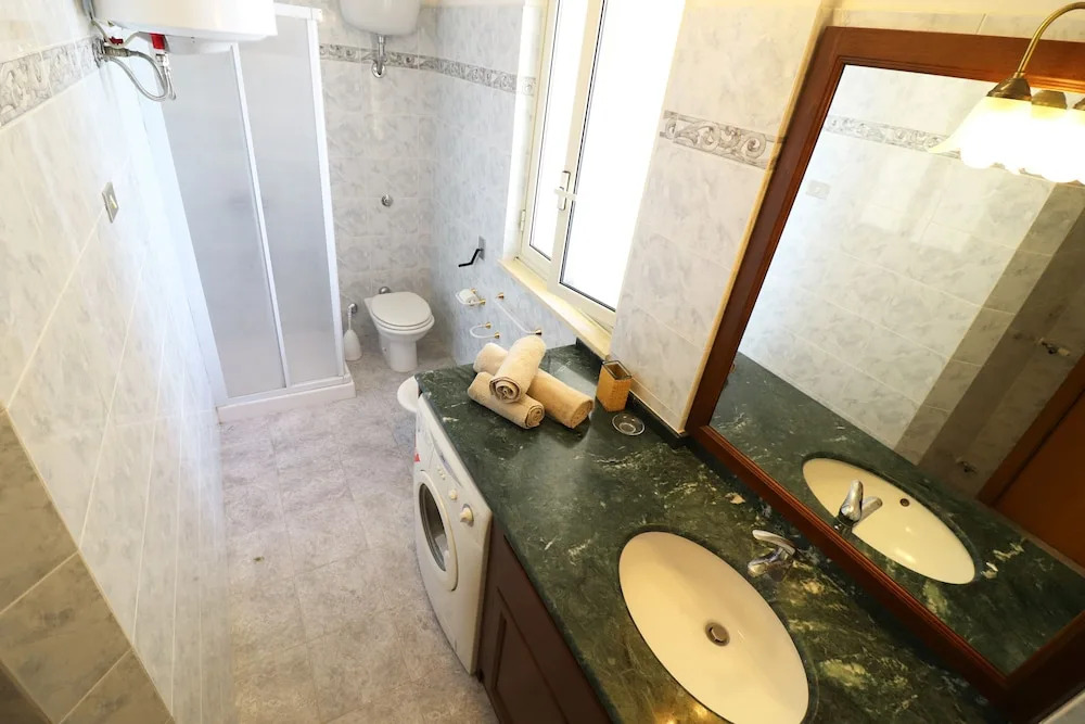 Casa vacanze calipso a Otranto Salento, vista mare 6 posti letto