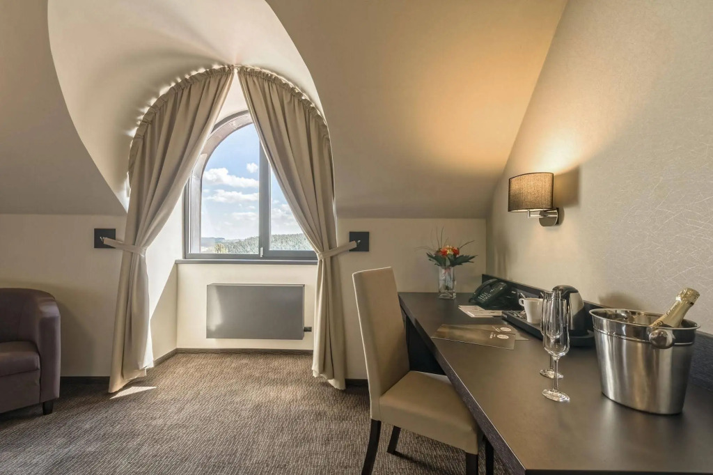 Hotel Victory