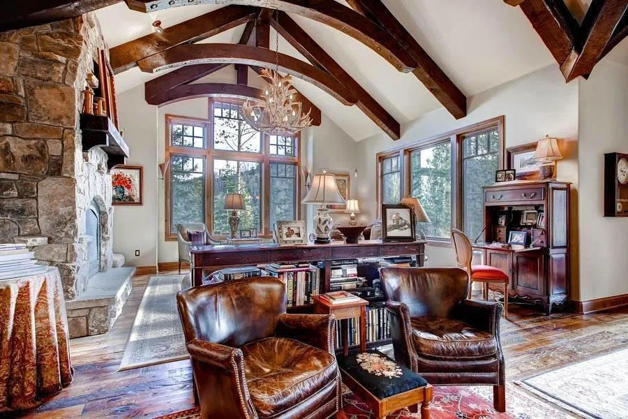 Moose Lodge Highlands Area by Pinnacle Lodging