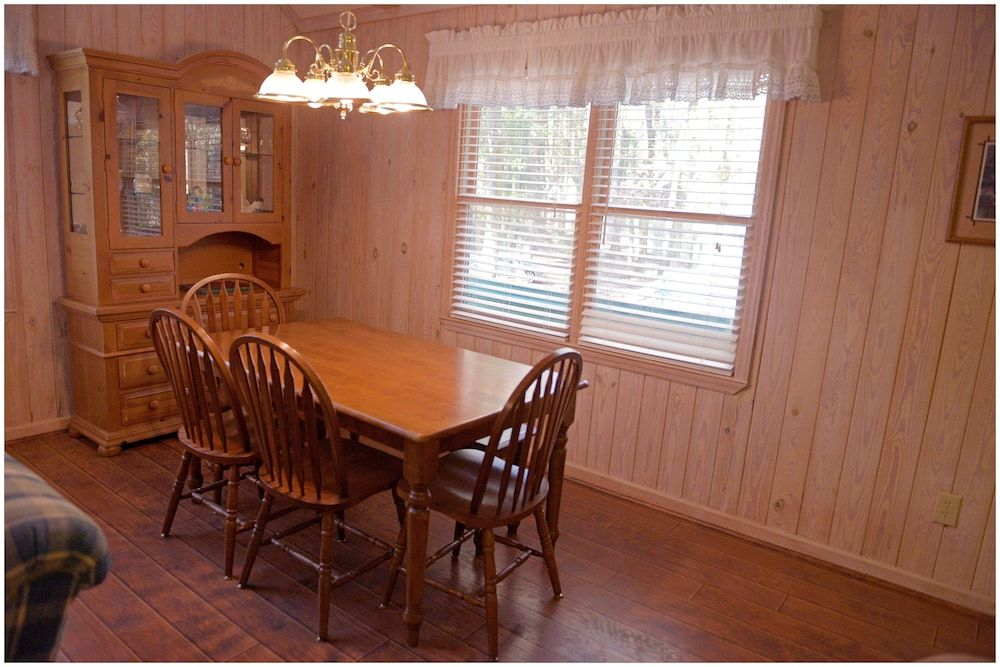 Pine Mountain Club Chalets Resort