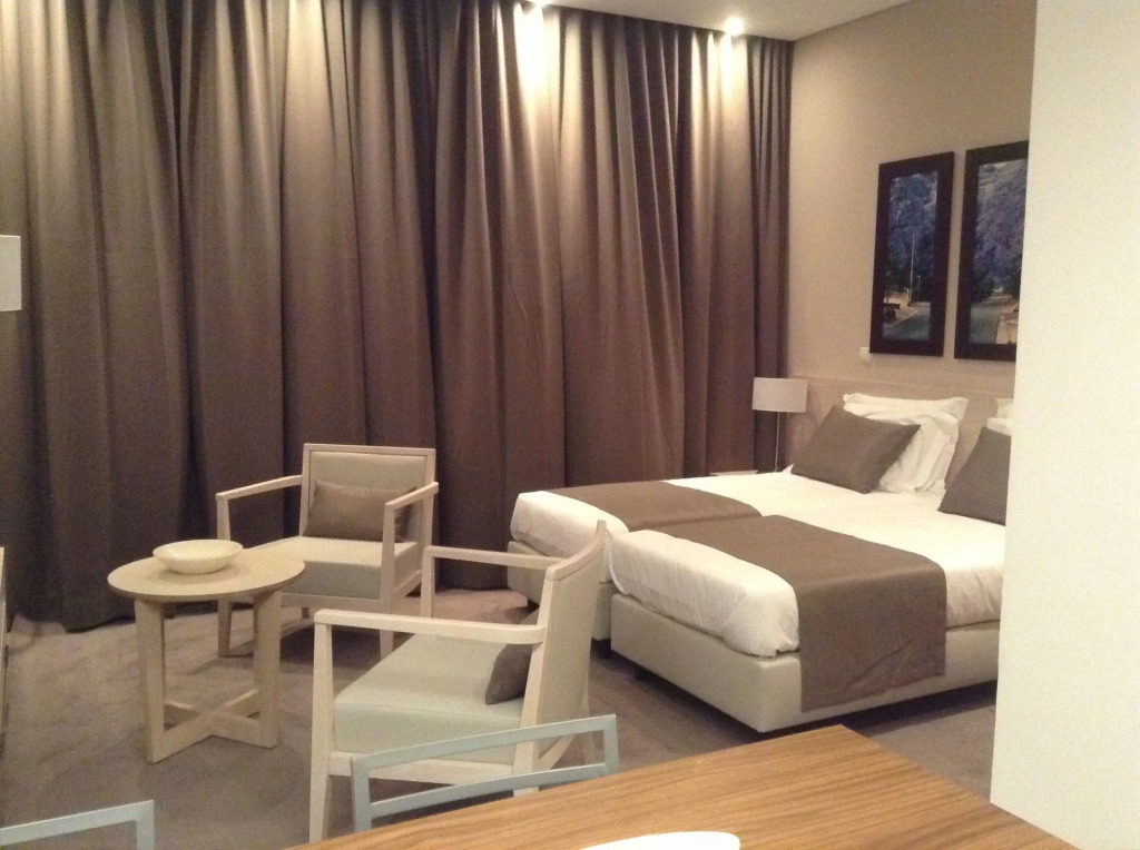 Fly Hotel