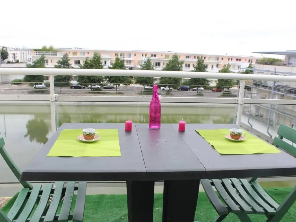 Appartement La Rochelle, 1 pièce, 2 personnes - FR-1-246-48