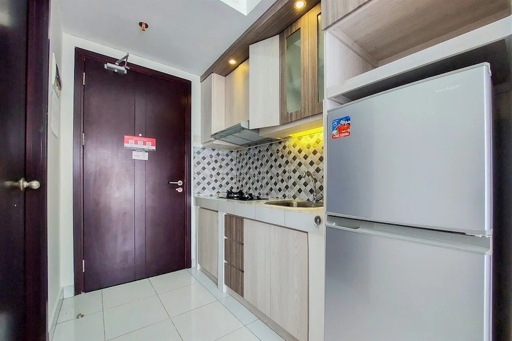 Homey And Best Choice Studio 16Th Floor Casa De Parco Apartment