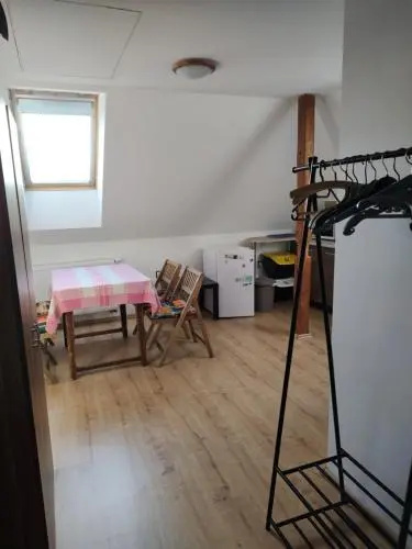 Apartman V Podkrovi