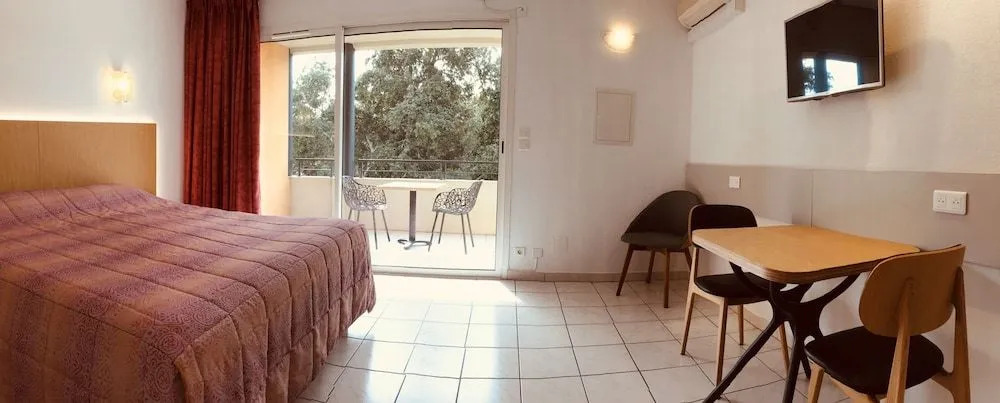 Golf & Résidence de Nîmes Vacquerolles