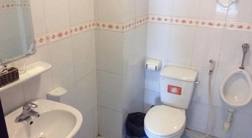 RedDoorz near Dai Hoc Ha Noi