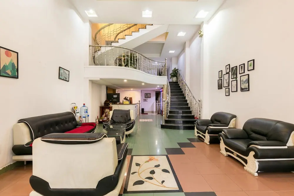 Habana Hotel by OYO Rooms