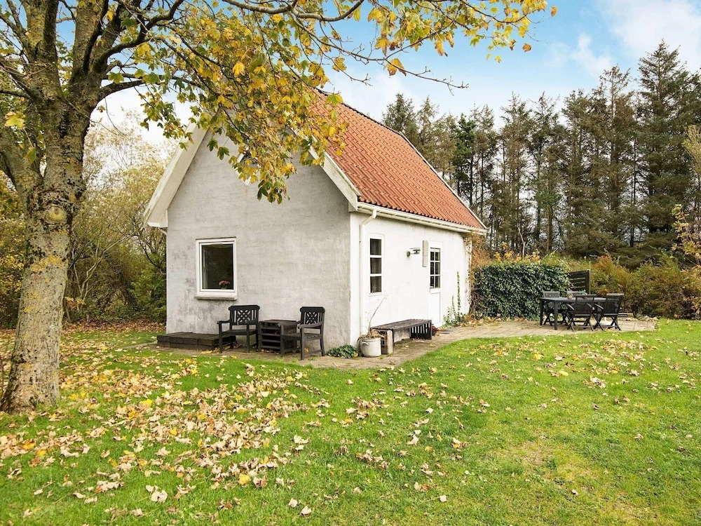 Simplistic Holiday Home in Struer With Terrace