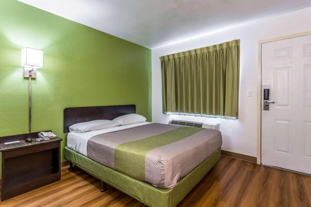 Motel 6 El Paso East