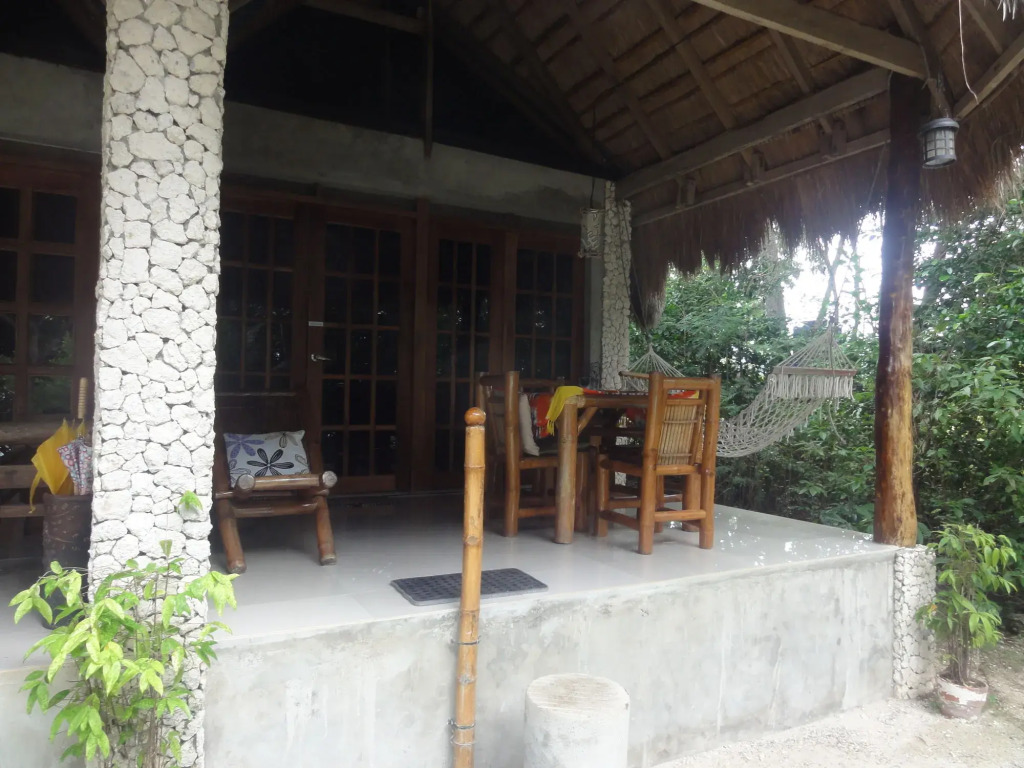 Sea Turtle House Moalboal