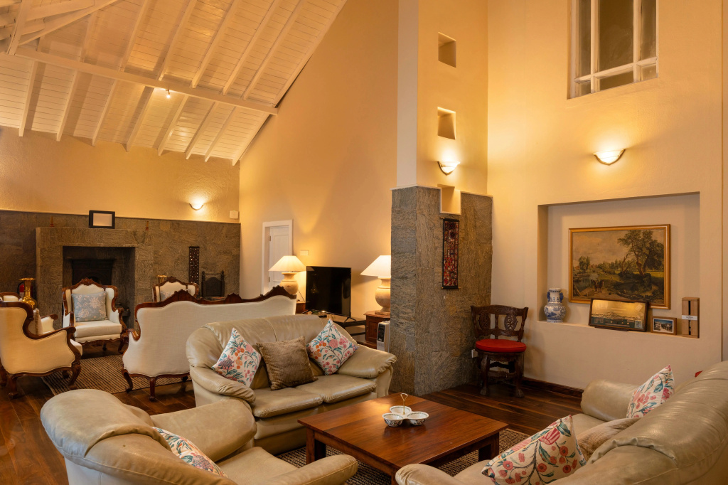 Отель Grand Bungalow Nuwara Eliya by Seven Angels