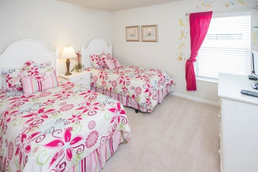 Bella 6 Bedroom Home