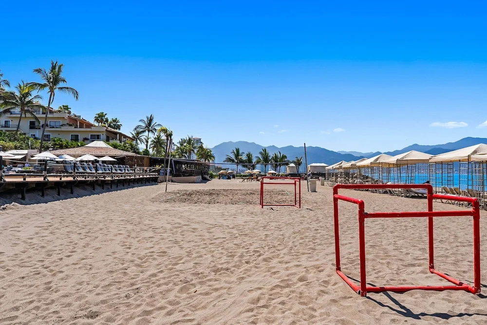 Velas Resort Access Beachfront 3BR Condo