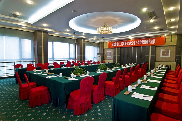 Central International Hotel