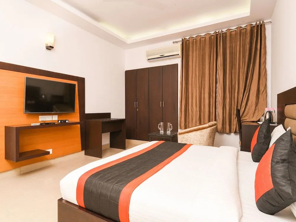 Oyo 15540 Jani Homes