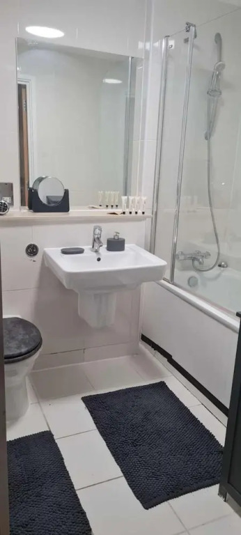 Immaculate 1-bed Apartment in Milton Keynes