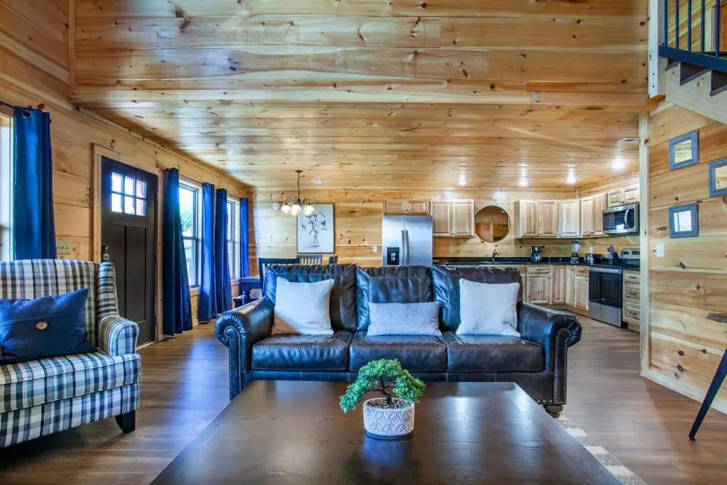 Bandit Lodge BRAND NEW CABIN w Pool