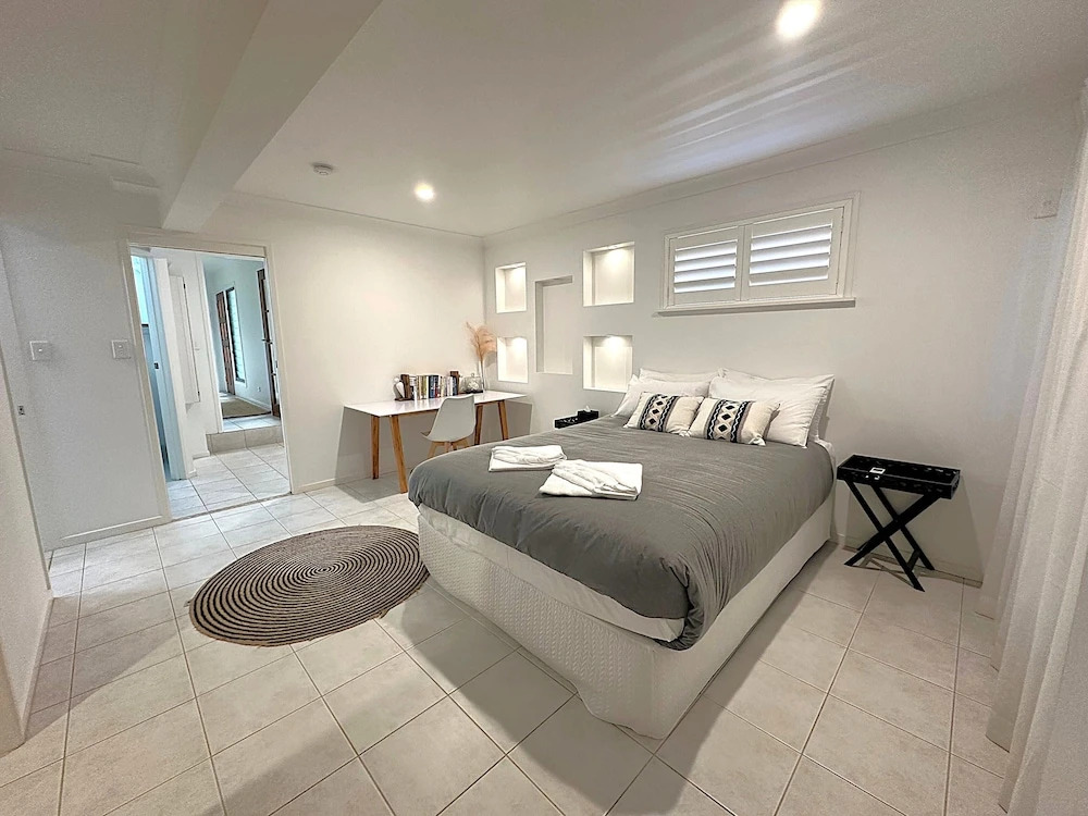 Castaway in Tugun