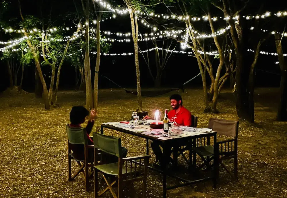 Funky Leopard Safari Lodge Bordering Yala National Park