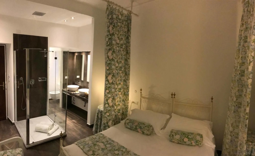 Eveline Portosole Hotel