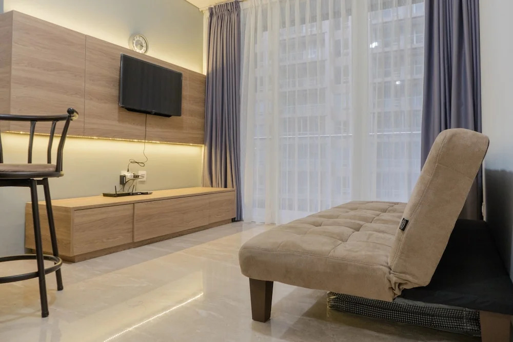 Elegant 1BR at Landmark Residence near 23Paskal