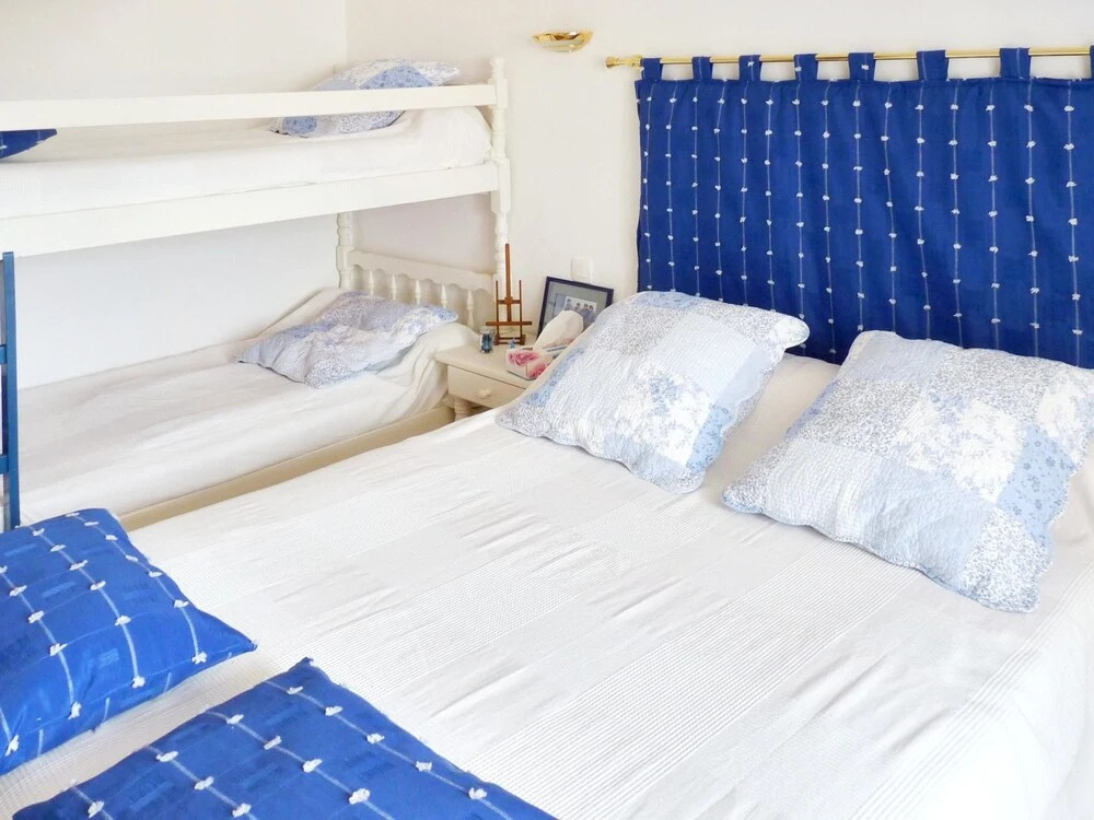 Villa With 3 Bedrooms in Loctudy, With Enclosed Garden and Wifi - 50 m