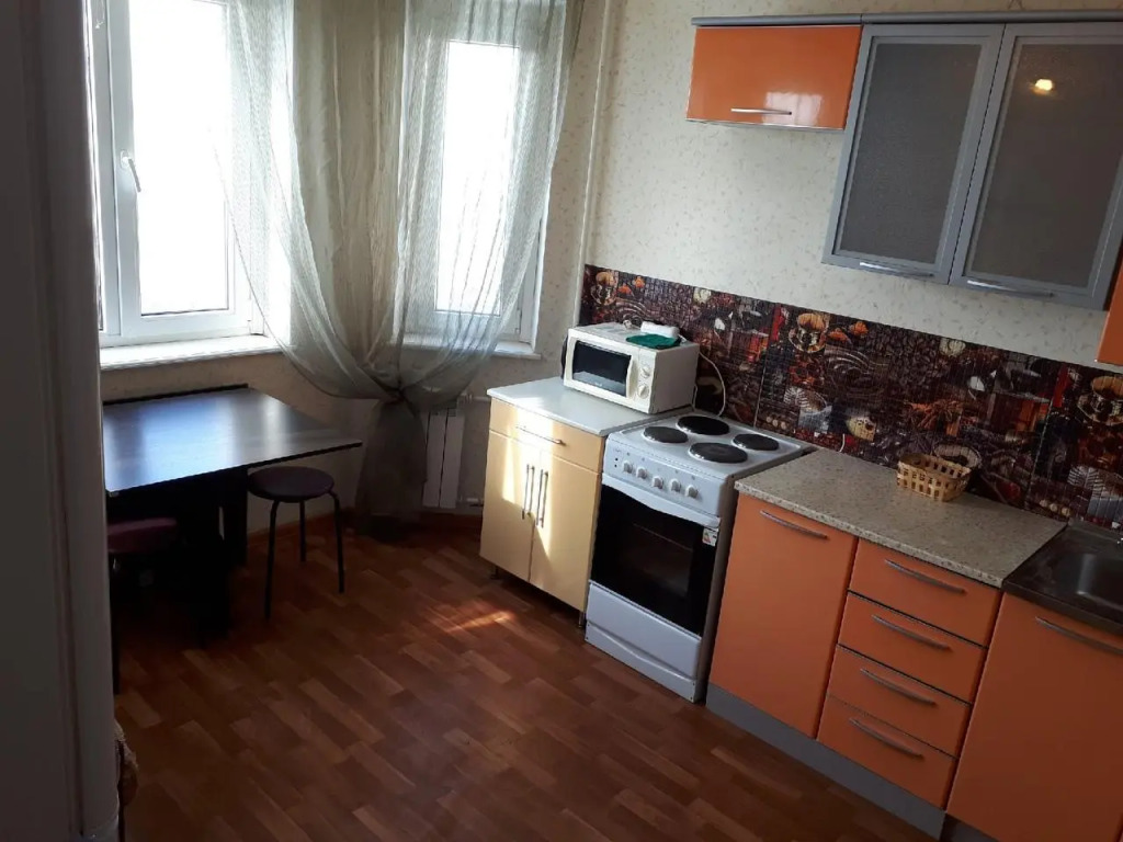 Aday Apartments (Эдэй Апартаменты) на проспекте Победы 34