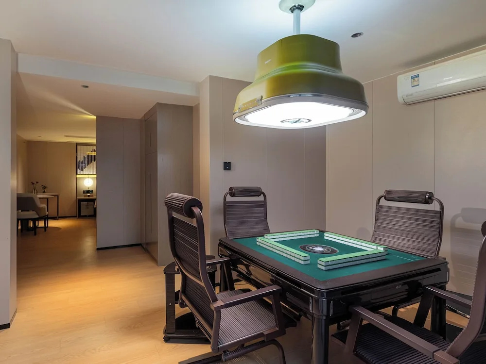 Lavande International Hotel Guangzhou TaiKoo Hui Square Shipaiqiao Metro Station Branch