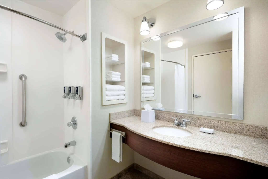 Holiday Inn - Cincinnati - Liberty Way by IHG