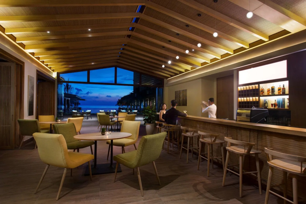 Dusit Princess Moonrise Beach Resort