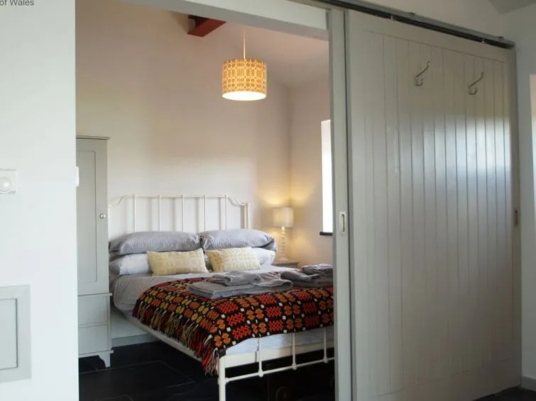 Holiday Home Cae Cwpwl