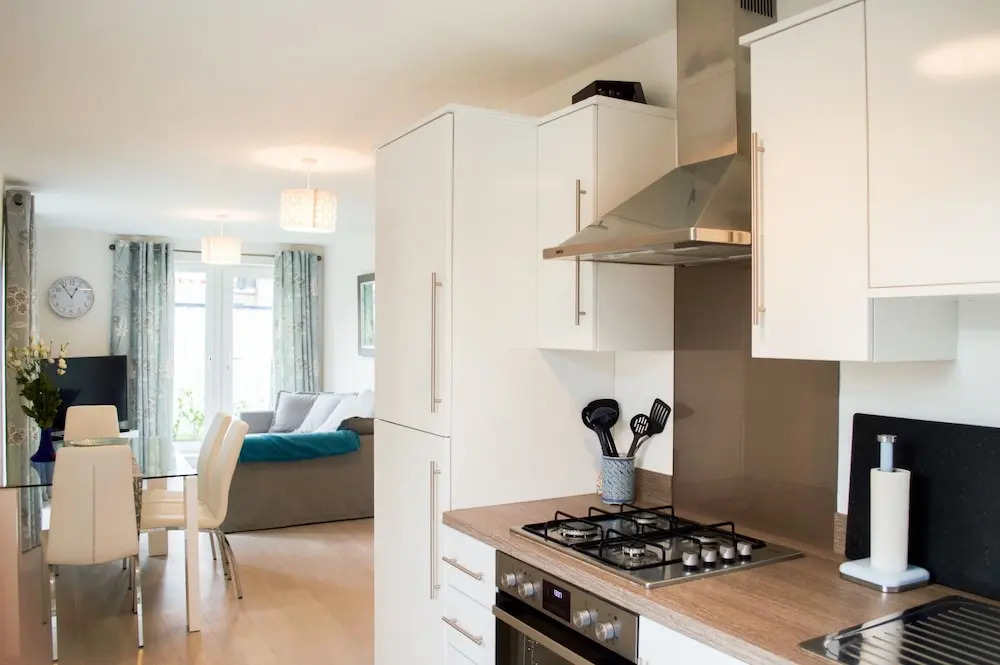 2 Bedroom Flat Close To The City Centre