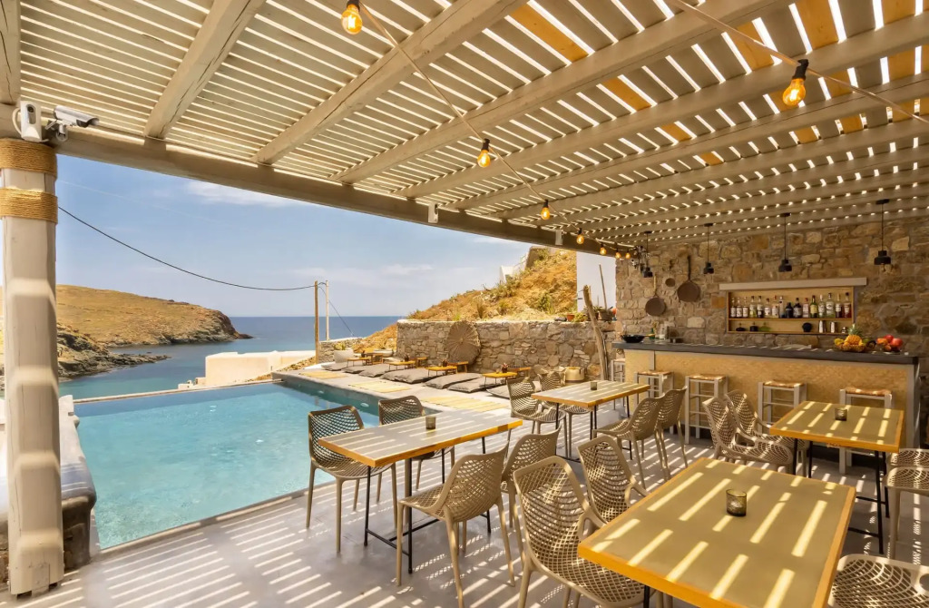 Sea Rock & Sky Private Residence