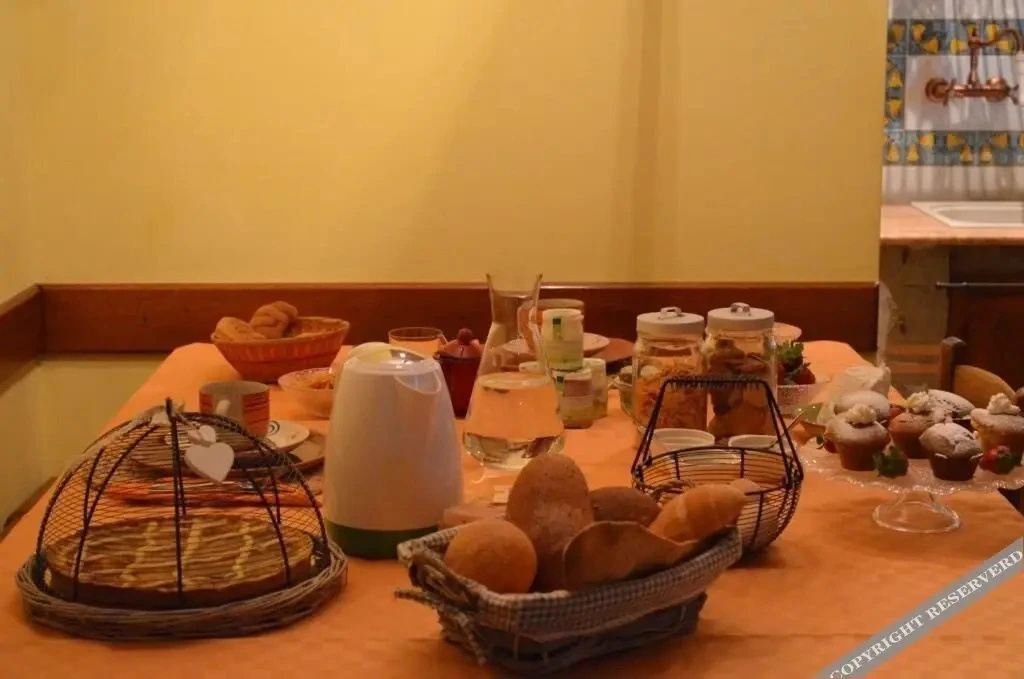 Bed and Breakfast Bike