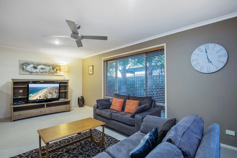 Anaheim Family Oasis