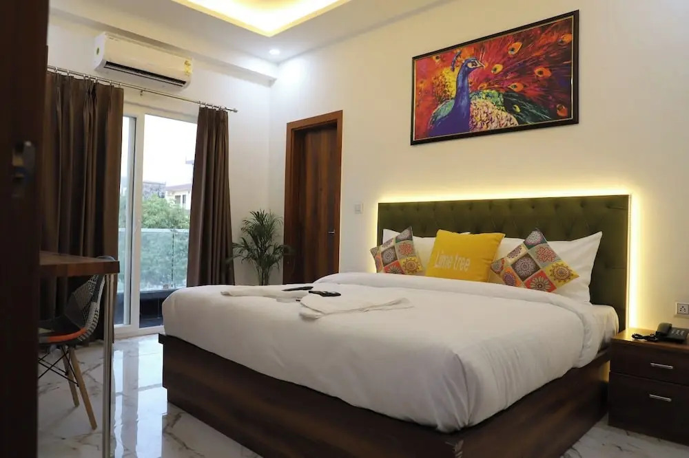 Opulent Inn By Lime Tree Hotels