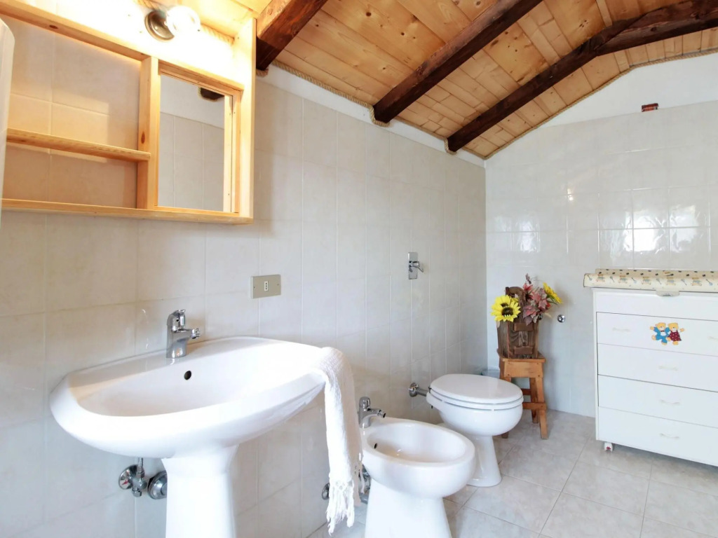 Wooden chalet in Pieve Tesino with garden